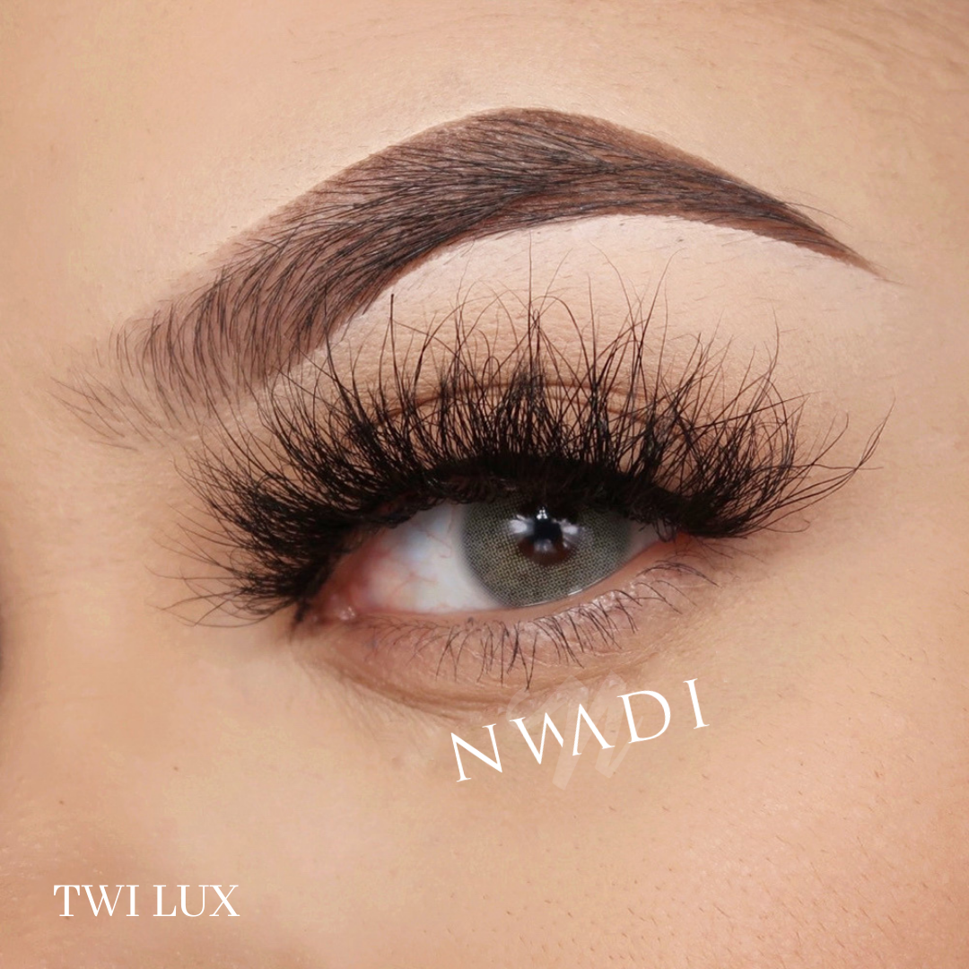 TWI Lux Eyelashes